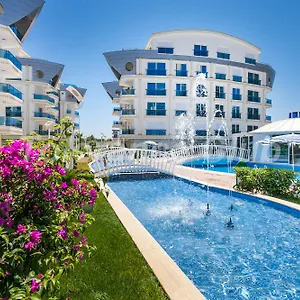 3* Aparthotel Melda Palace